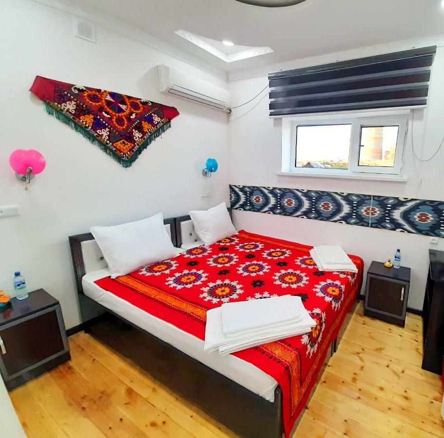 Khiva Tosh Darvoza & Trip Service المظهر الخارجي الصورة
